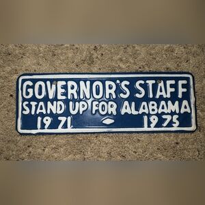Vintage 1971-1975 Alabama governor's staff parking license plate.